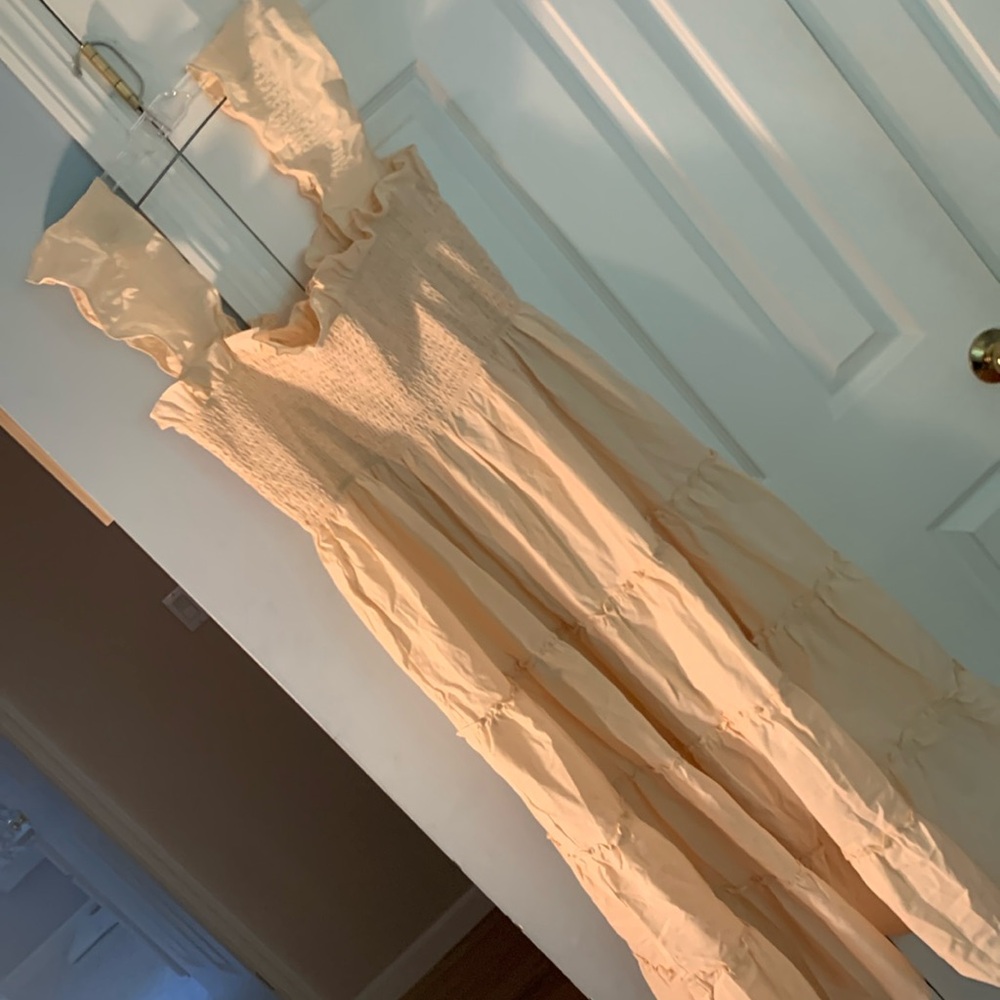 Women’s sundress. Ruched top ruffle straps. Layer skirt. Cream Color. Size XL